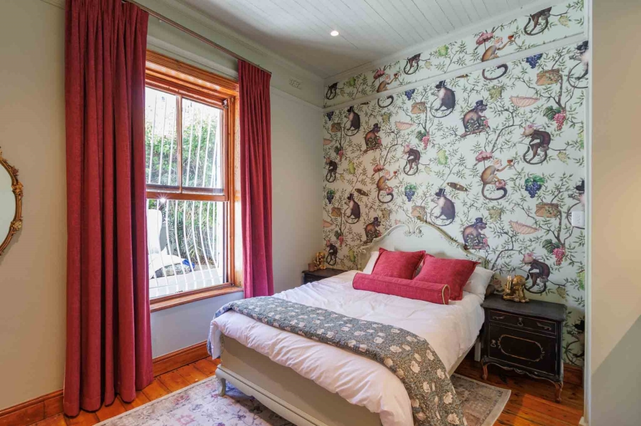 4 Bedroom Property for Sale in Gardens Western Cape